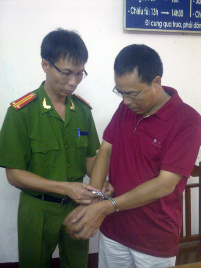 Trưởng văn phòng luật sư Việt Mỹ bị bắt giam