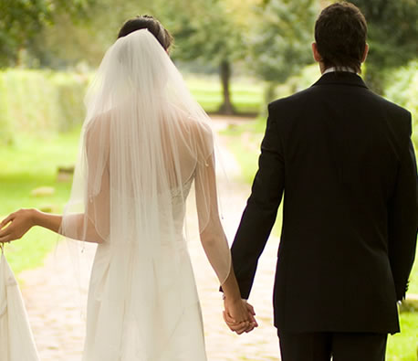 Luật Việt Phú tư vấn: thủ tục kết hôn với người nước ngoài