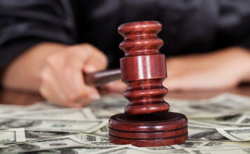 Lừa đảo chiếm đoạt tài sản bao nhiêu thì bị khởi tố